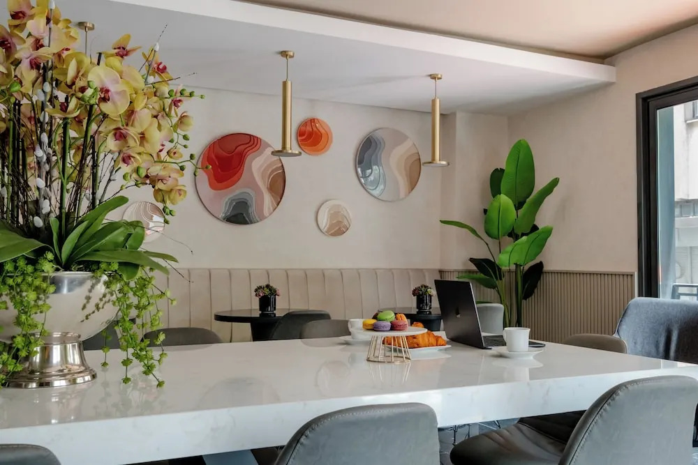 The Row Suites Taksim