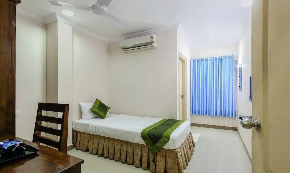 Treebo Royal Inn Trivandrum