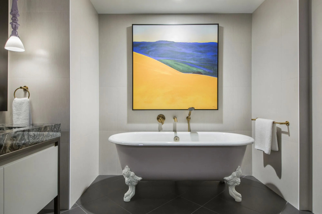 Kimpton Gray Hotel Chicago by IHG