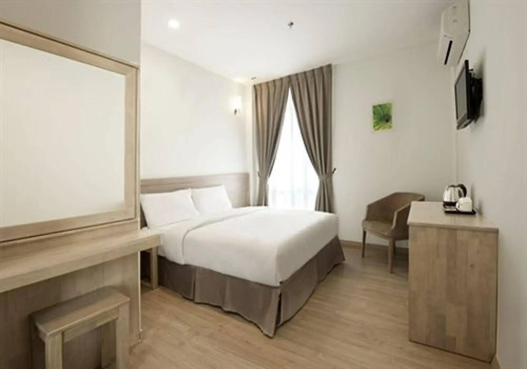The Explorer Hotel