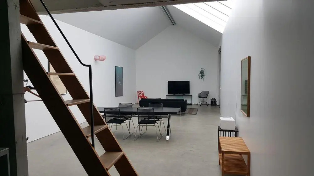 37 Apartments