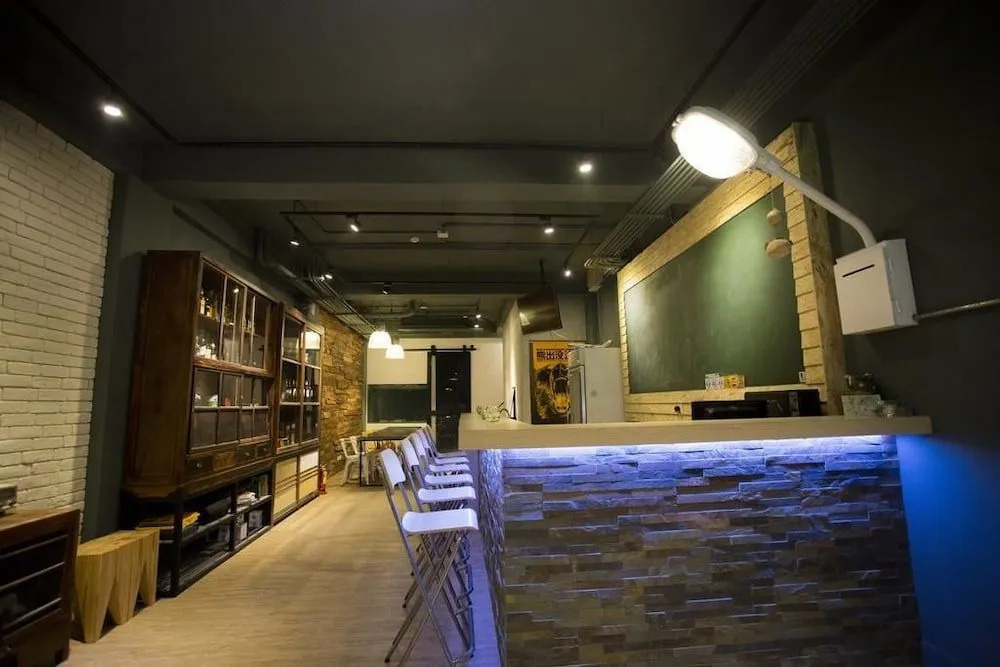 176 Together Hostel