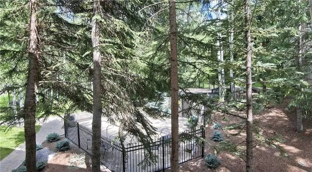 Townsend Place A106 1 Bedroom Condo by Redawning