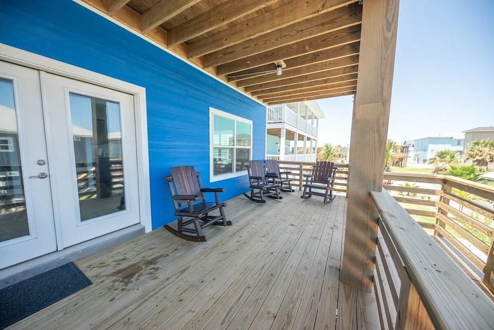Big Blue - 4 Br Home