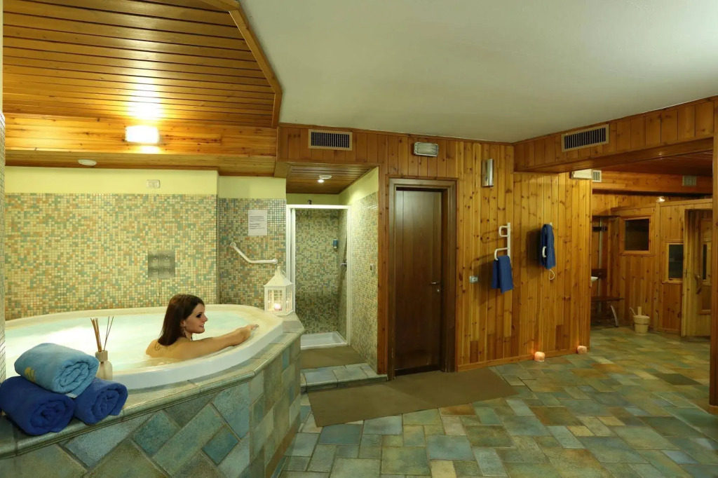 Hotel Baita Clementi