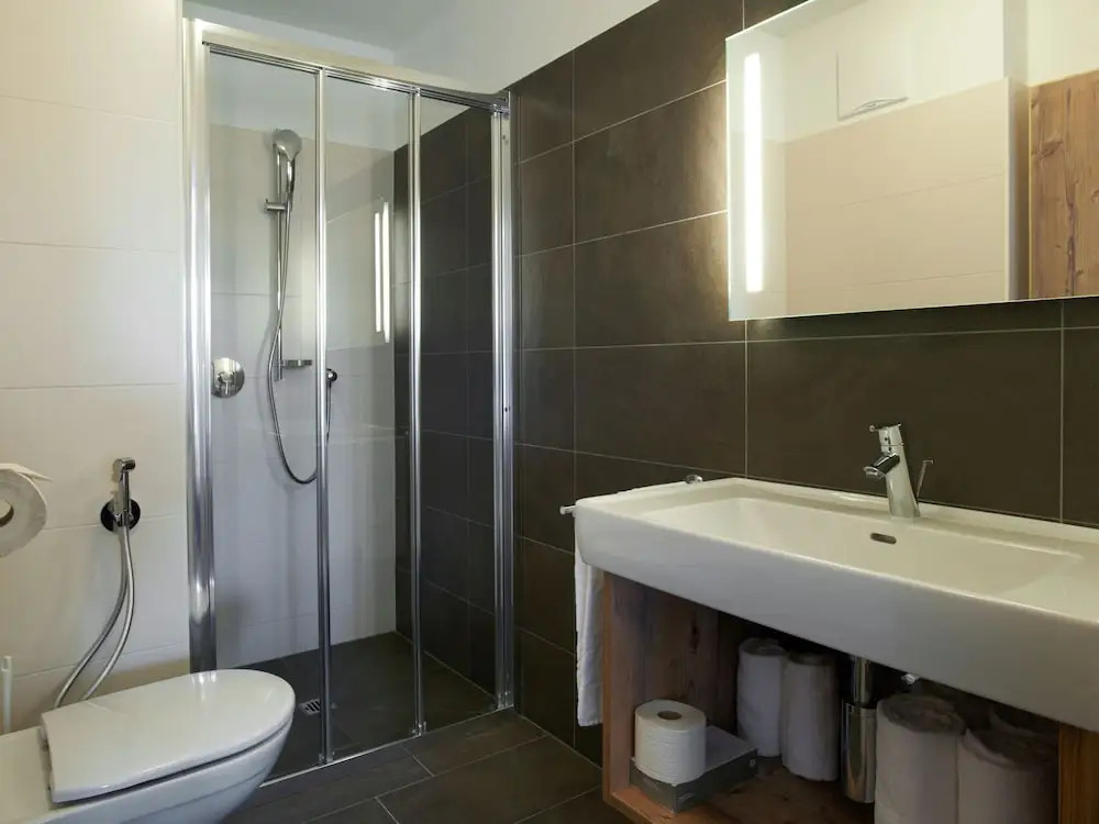 Modern Apartment Near Ski Area in Zell Em See