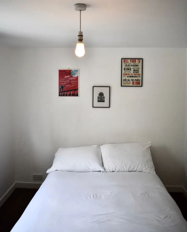 Central Brighton 2 Bedroom House With Garden