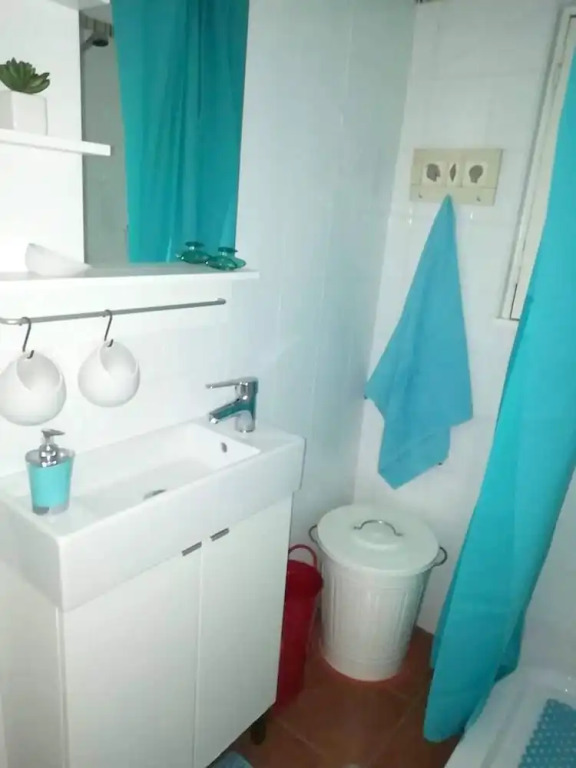 House with 2 Bedrooms in Portimão, with Enclosed Garden And Wifi