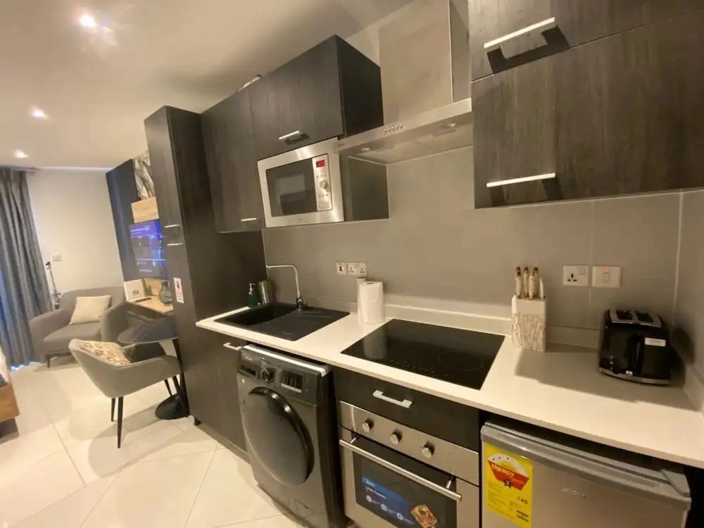 loxwood studio by unique Haven Apartment