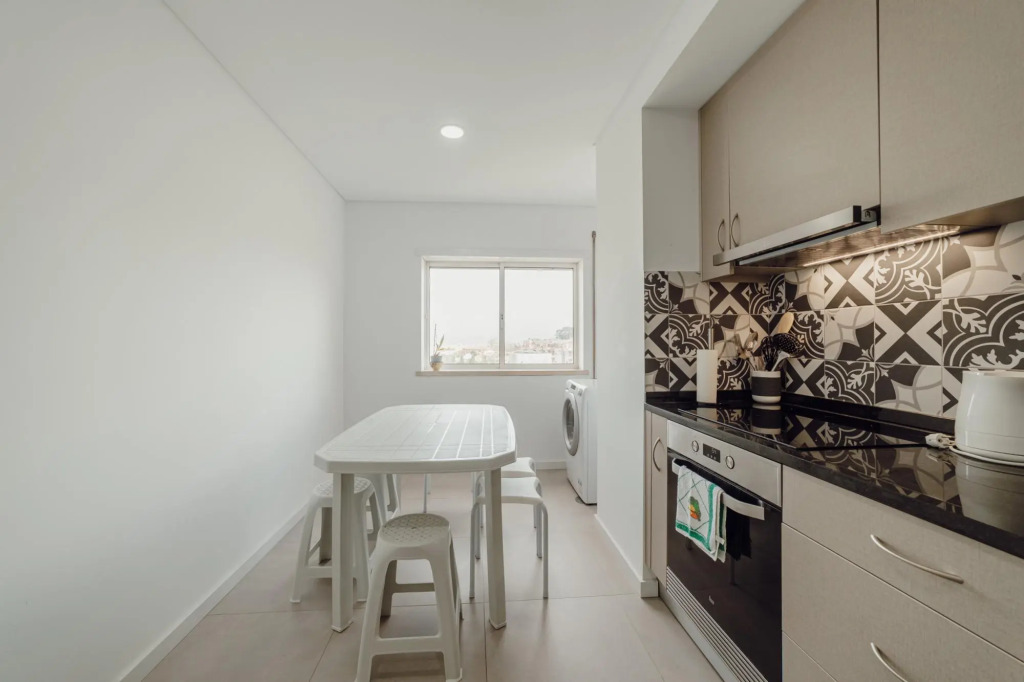 Gaia Terrace With Elevator by Vacationy