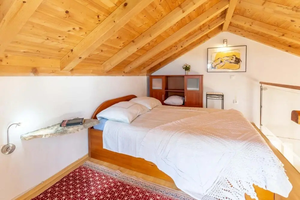 Casa del Sole CFH in Sutivan