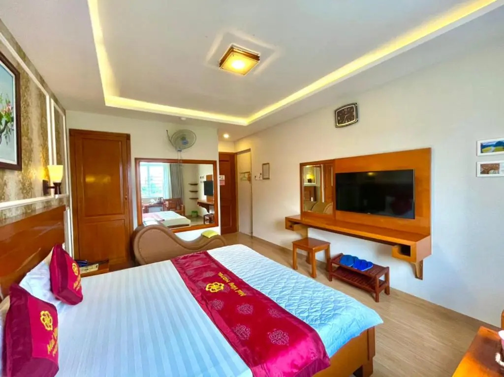 Mai Vang Hotel