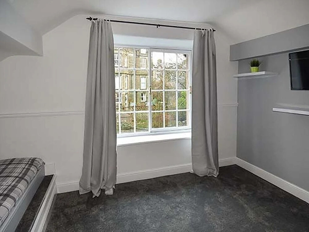 Pavilion Gardens Apartment