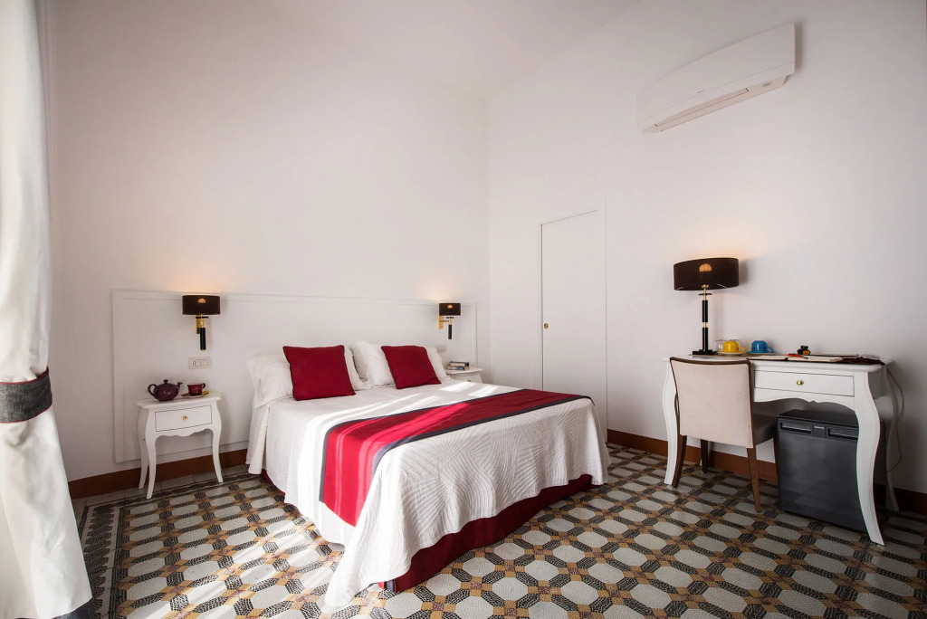 Amalfi Luxury House