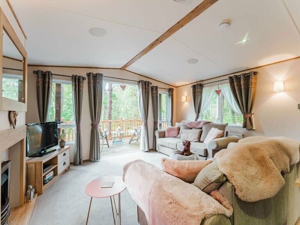 The Pines - Kelling Heath Holiday Park - 19233