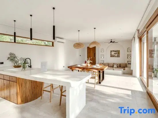 Tropical Bliss Getaway - A Luxury Private Villa By Balinest Villas