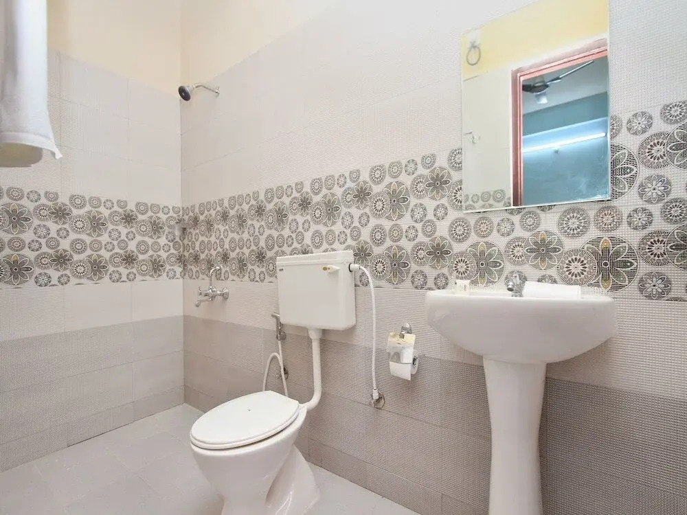 Shelton Suites Manayata By OYO Rooms