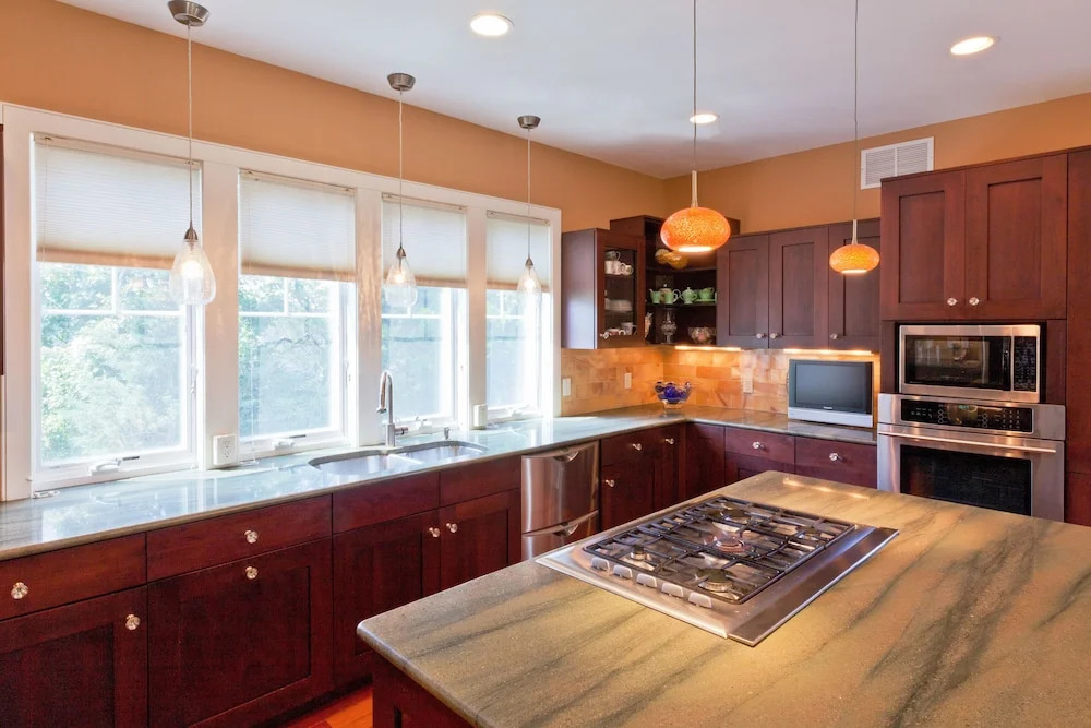12 Bayberry Lane Home 2 Bedrooms 3 Bathrooms Home