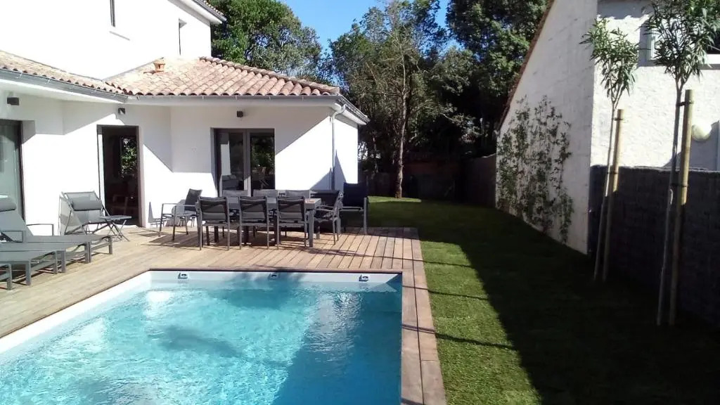 Villa- Vaux sur mer -200m plage Nauzan - Piscine