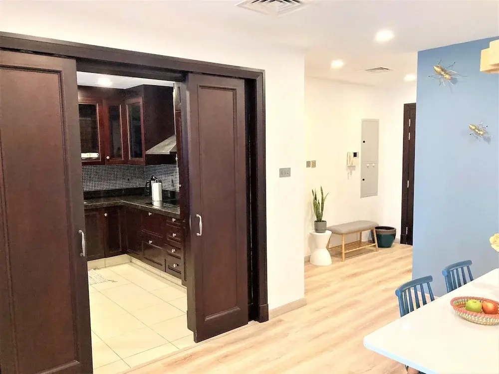 Luxurious 2 bedroom w/terrace Downtown