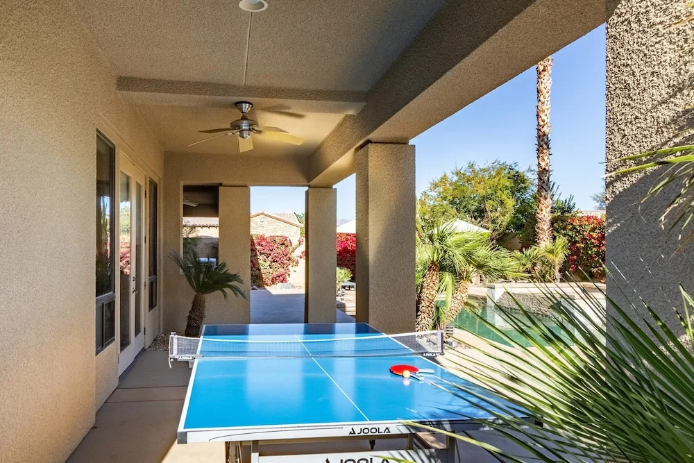 Aurora by AvantStay Stylish Spacious Oasis w Pool Spa BBQ