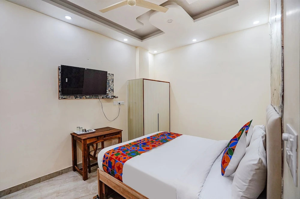Super Townhouse Sector 63 A Noida