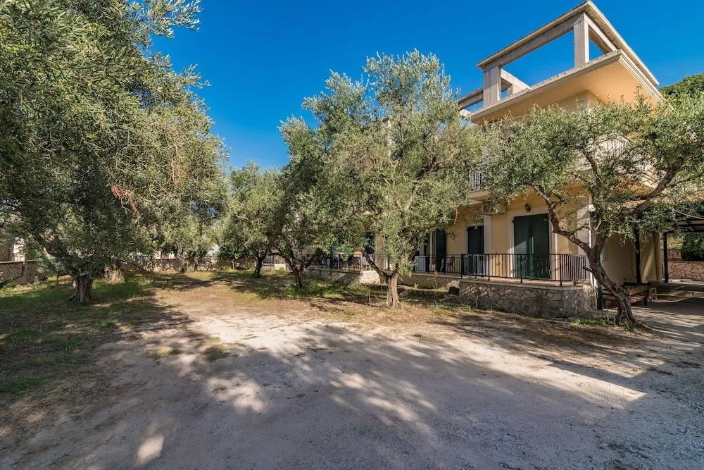 Allegro Studios & Apartments