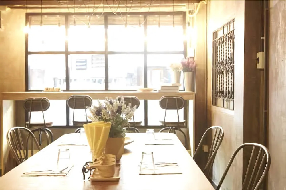 The Local Surasak Hostel