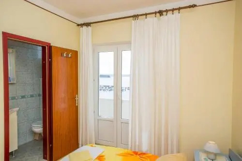 Villa Padova S4 1 Br Apts