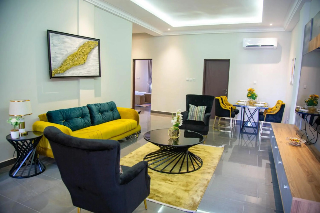 Gyamfuaa Court Apartments