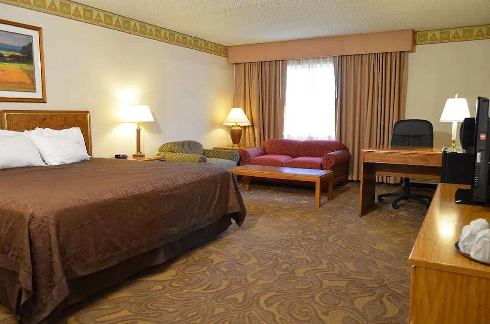 High Desert Inn