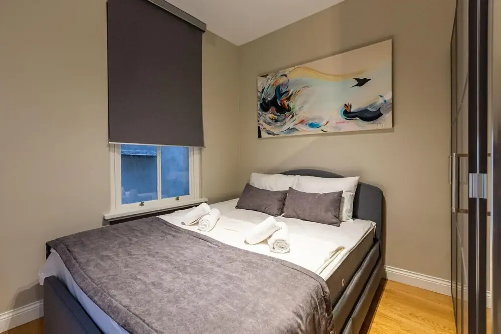 Mesmerizing Flat With Bosphorus View