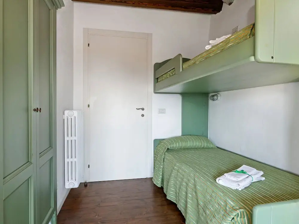 Cosy Holiday Home in Gargnano With Garden