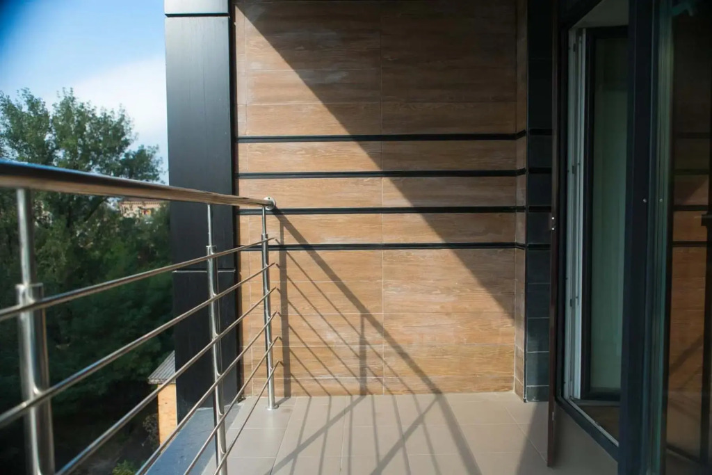 Stylish 1 bedroom studio near Most City