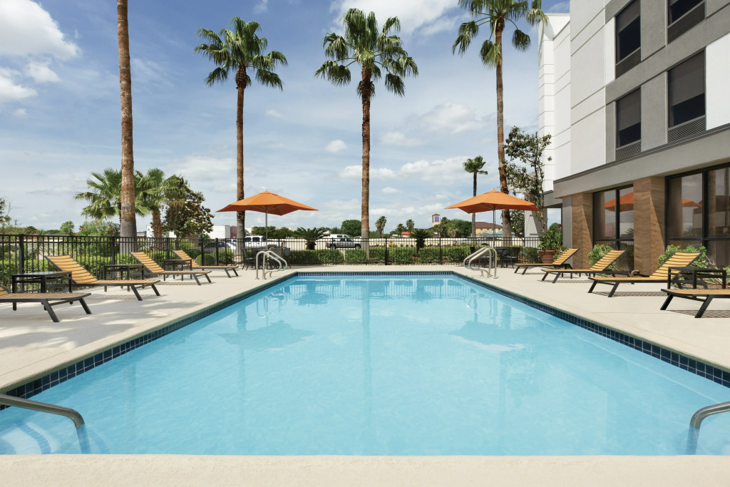 Hampton Inn - Houston/Brookhollow