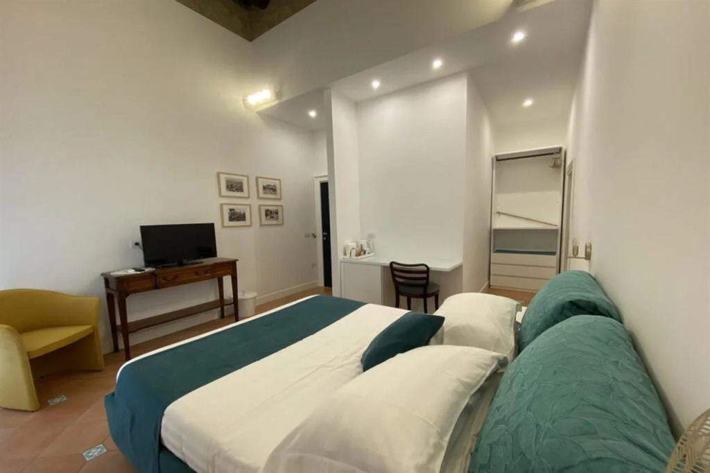 Eleonora Suites