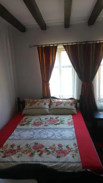Guest House Strumena