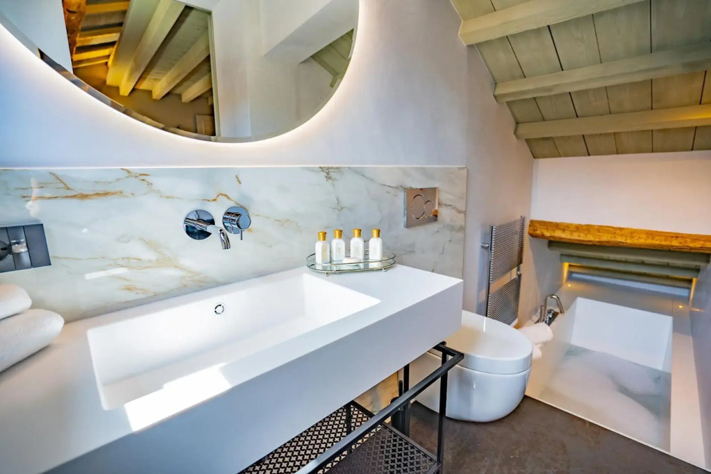 Corte Rubbi 10 Luxury Three-bedroom apartment -Dimora Italia Selection-