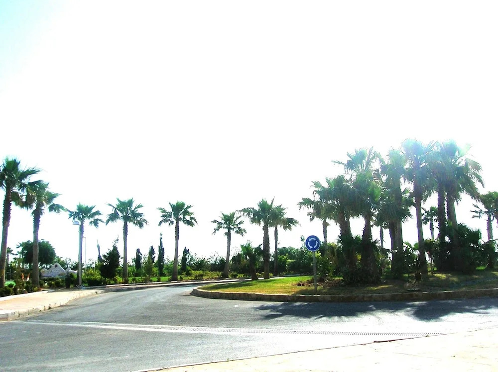 Apartment With 2 Bedrooms in Orpesa, With Wonderful sea View, Pool Acc