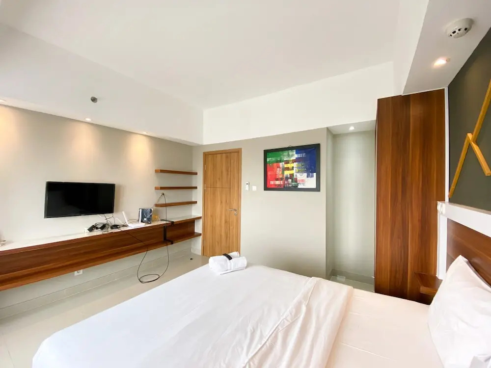 Comfort 1BR at LRT City Jatibening Apartment