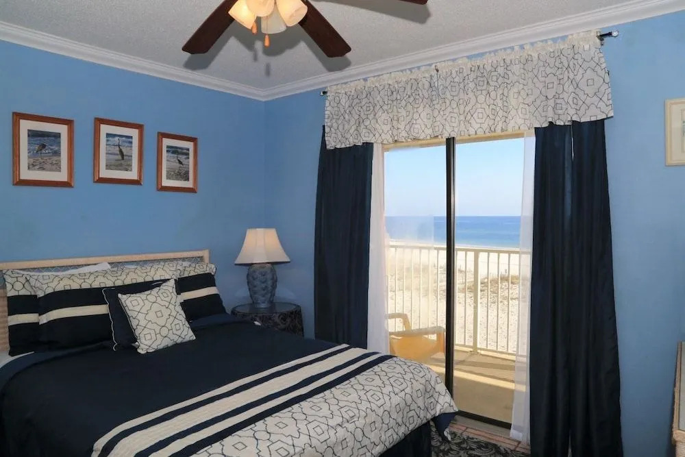 Southern Sands 305 2 Bedroom Condo by RedAwning