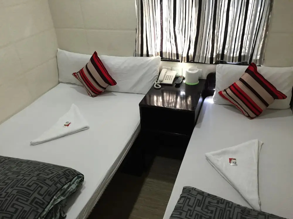 Simplex Guest House