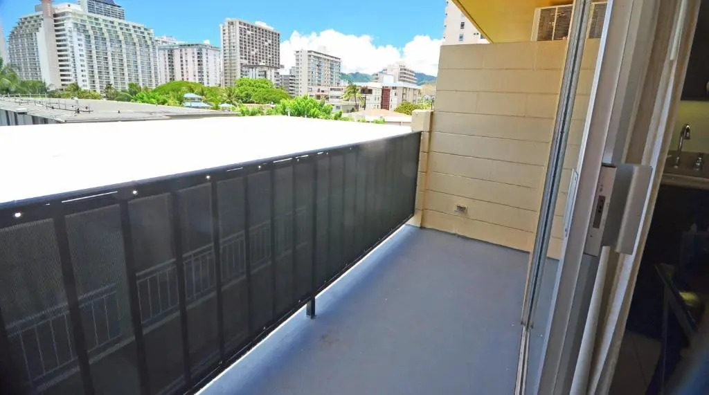 BB510 Waikiki 2425 Kuhio Ave Honolulu
