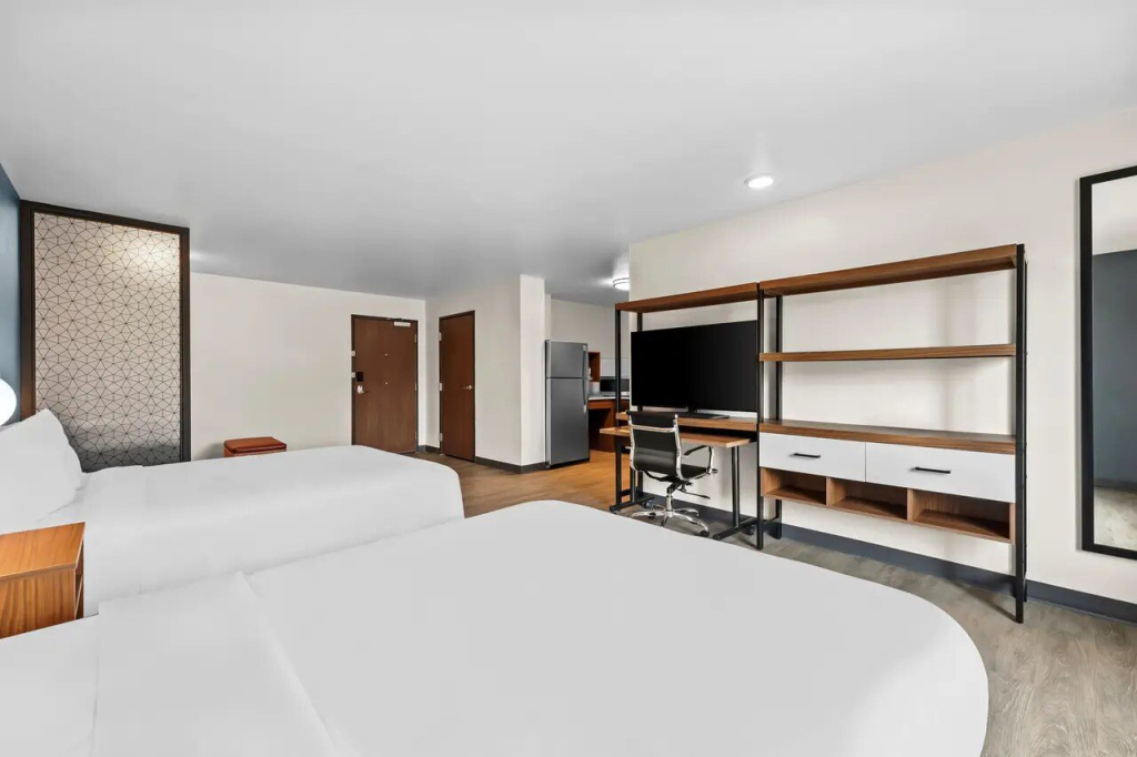 Everhome Suites Brownsville