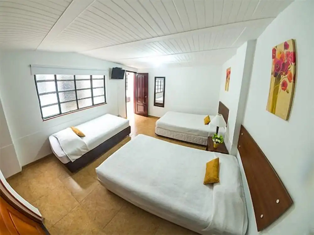 Hotel Estadio 63