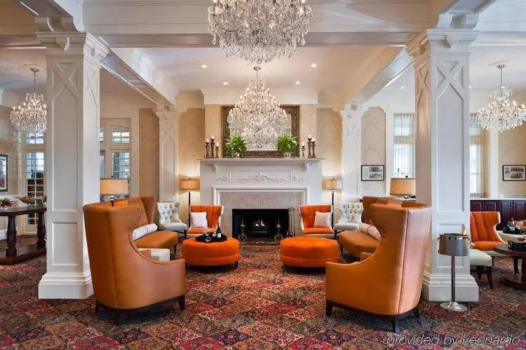 Wayne Hotel