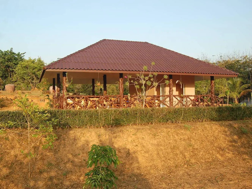 Khao Sok Hill Top Resort