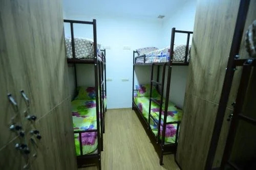 Hostel-17