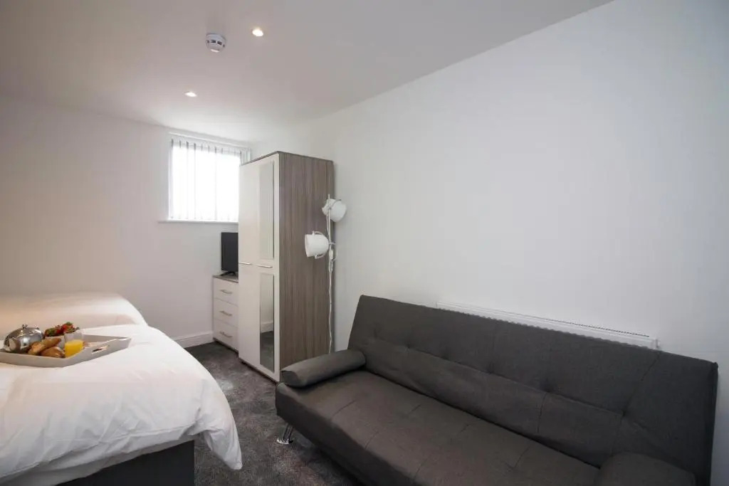 Select Train Station Suites