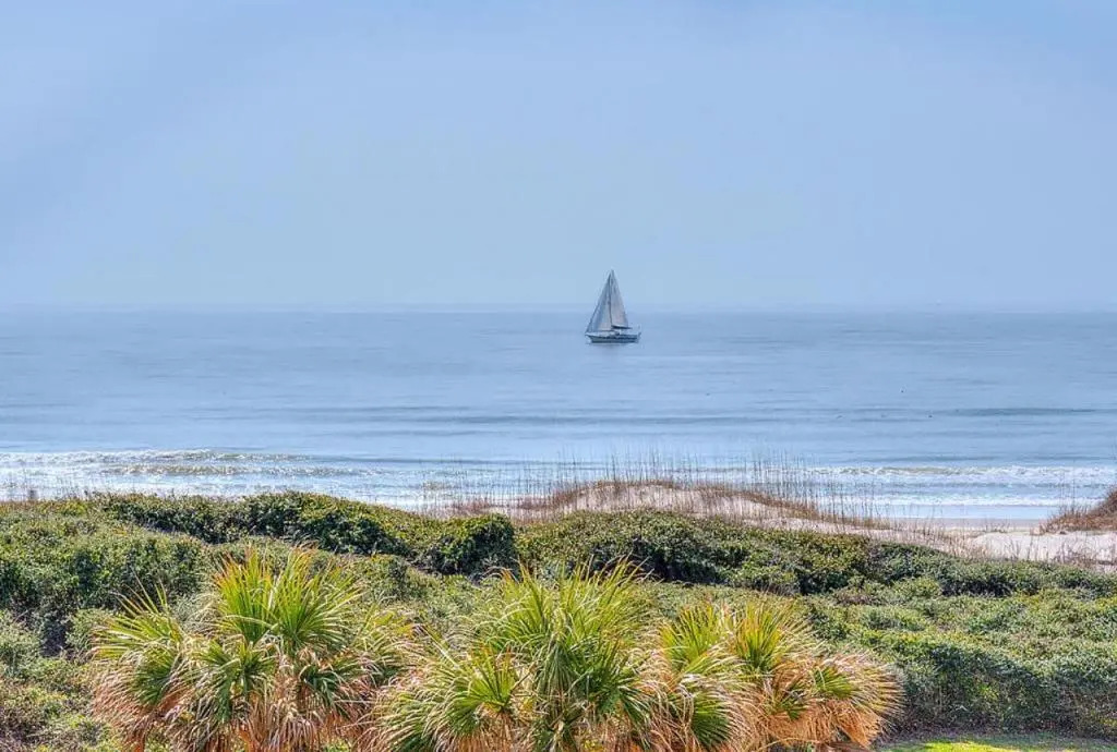 Oak Island Beach Villa 805 - The Laughing Seagull